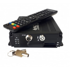 Видеорегистратор цифровой автомобильный 4 канальный BestDVR-407Mobile SD-01