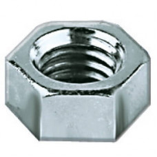 Гайка белого цвета М10 DKC CM111000